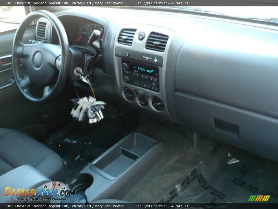 2005 Chevrolet Colorado Regular Cab Victory Red / Very Dark Pewter Photo #13