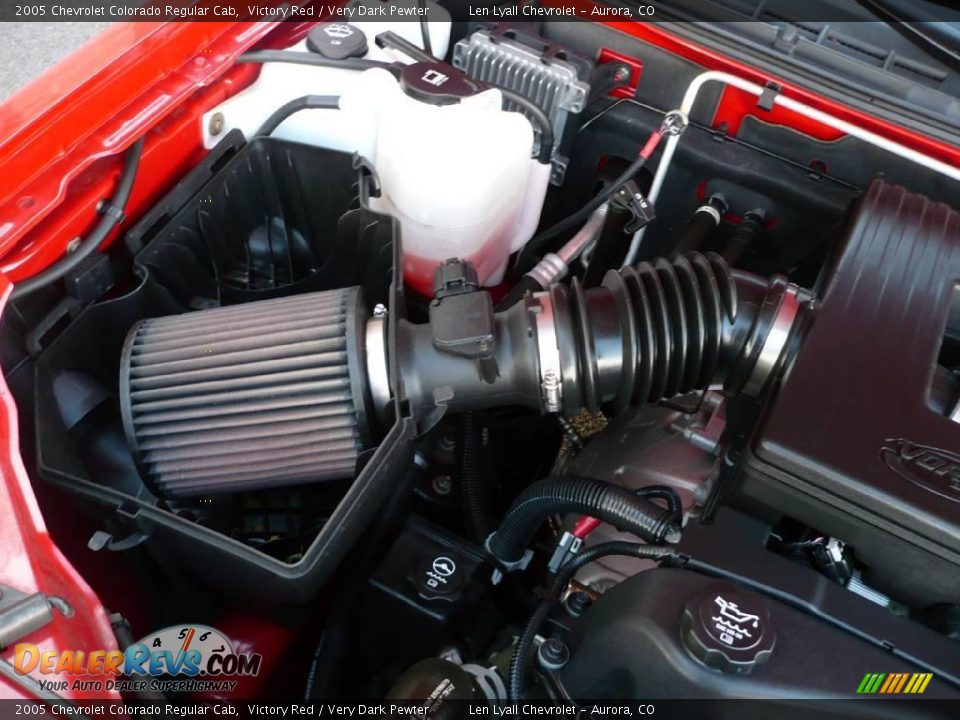 2005 Chevrolet Colorado Regular Cab Victory Red / Very Dark Pewter Photo #19