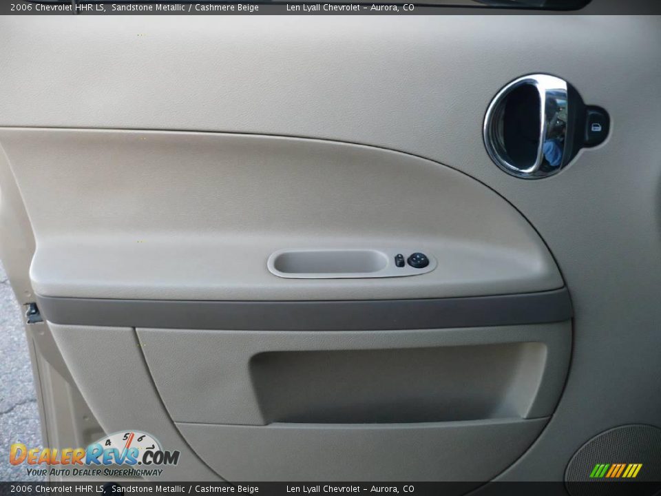 2006 Chevrolet HHR LS Sandstone Metallic / Cashmere Beige Photo #7