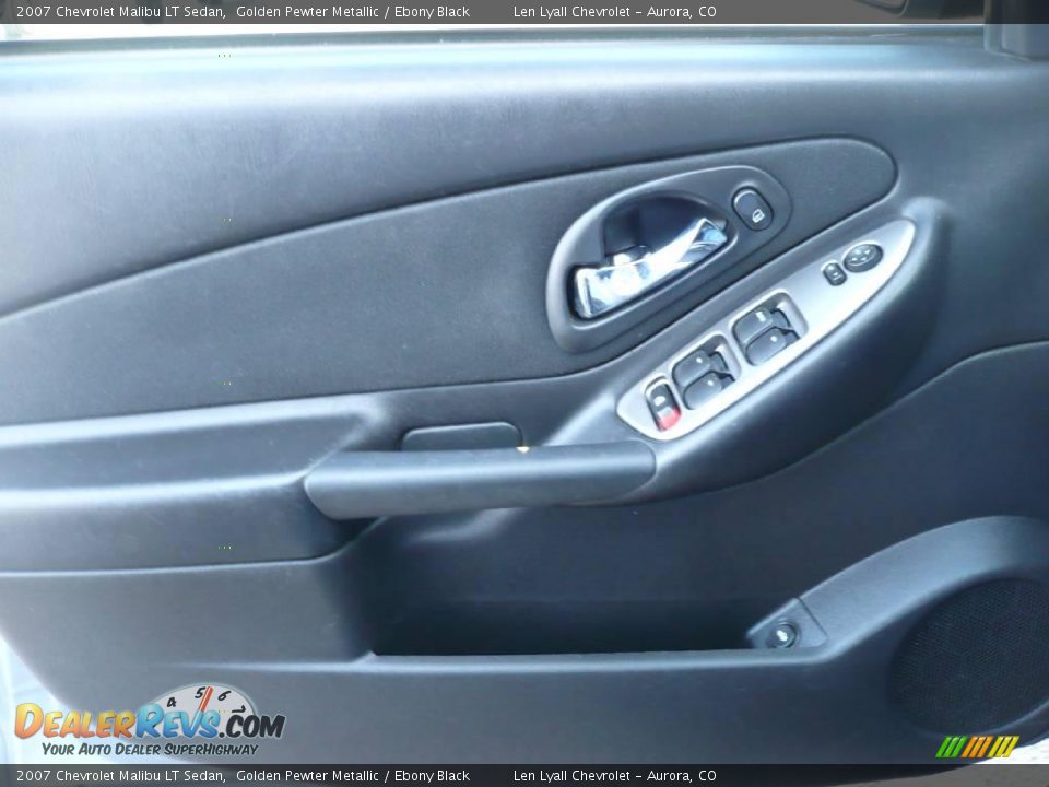 2007 Chevrolet Malibu LT Sedan Golden Pewter Metallic / Ebony Black Photo #7