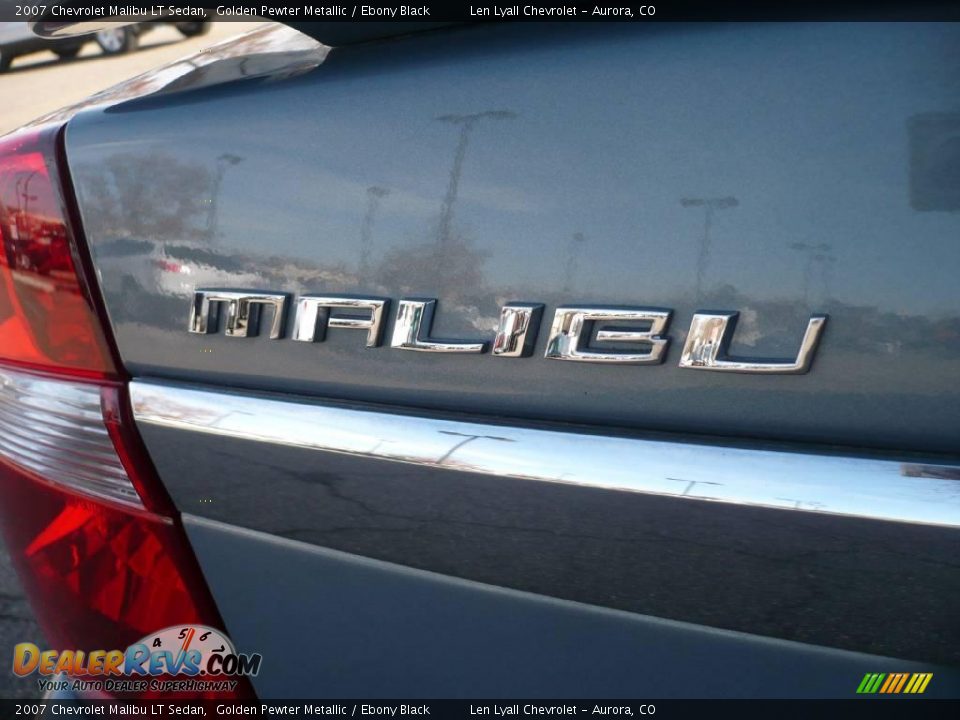 2007 Chevrolet Malibu LT Sedan Golden Pewter Metallic / Ebony Black Photo #12