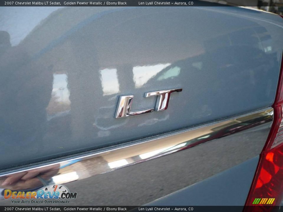 2007 Chevrolet Malibu LT Sedan Golden Pewter Metallic / Ebony Black Photo #13