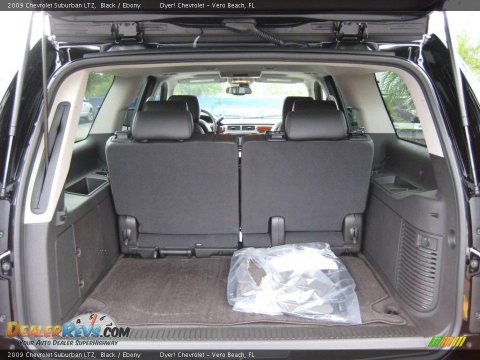 2009 Chevrolet Suburban LTZ Black / Ebony Photo #6