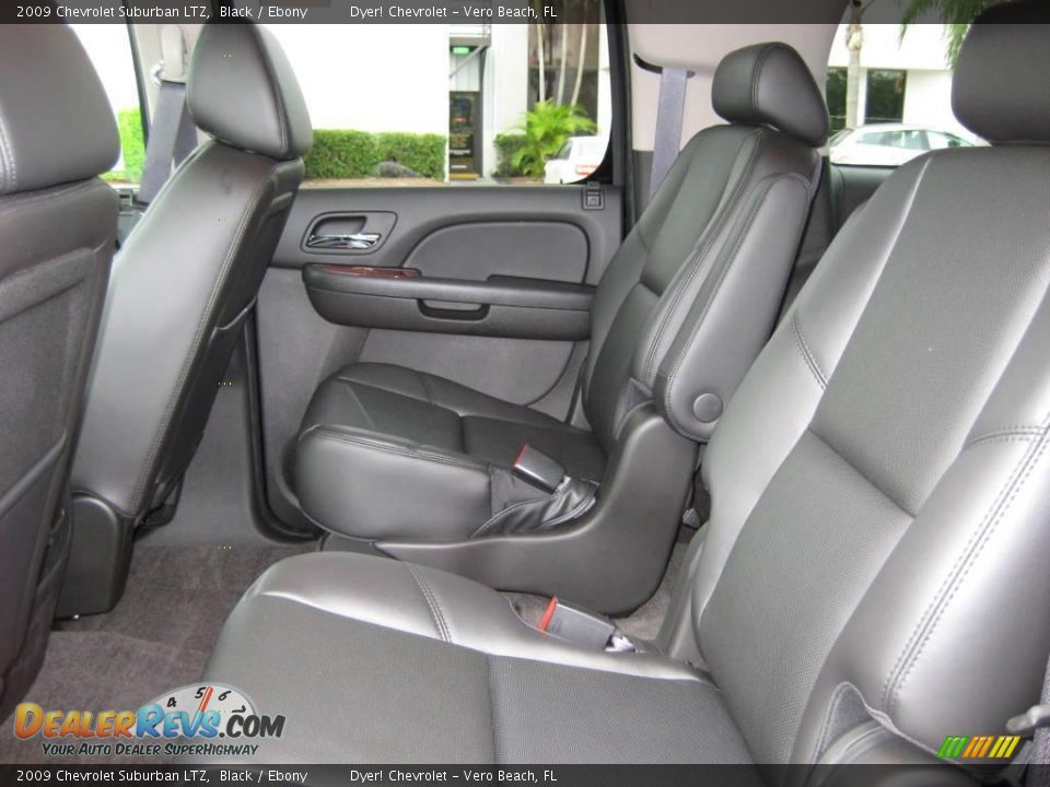 2009 Chevrolet Suburban LTZ Black / Ebony Photo #11