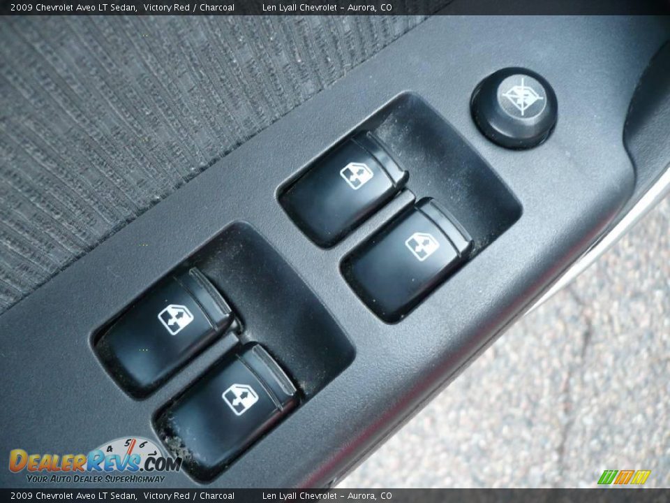 2009 Chevrolet Aveo LT Sedan Victory Red / Charcoal Photo #8