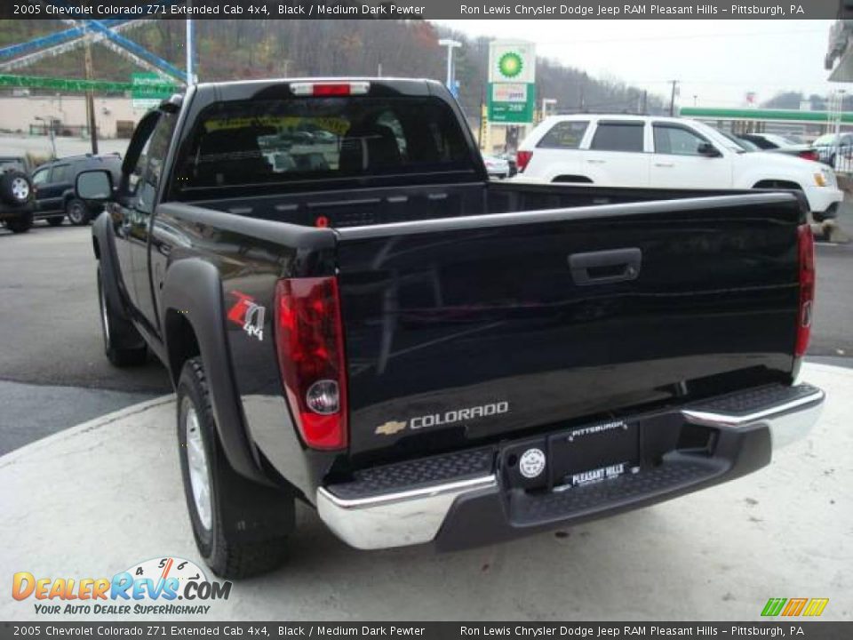 2005 Chevrolet Colorado Z71 Extended Cab 4x4 Black / Medium Dark Pewter Photo #2