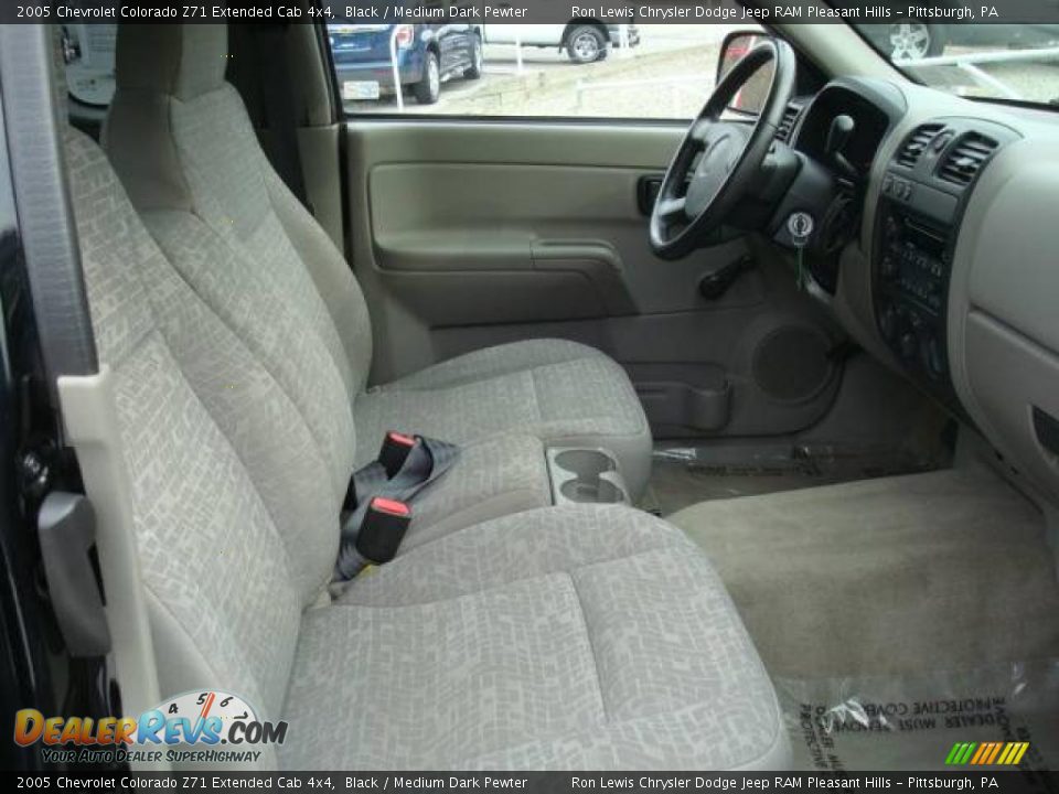 2005 Chevrolet Colorado Z71 Extended Cab 4x4 Black / Medium Dark Pewter Photo #14