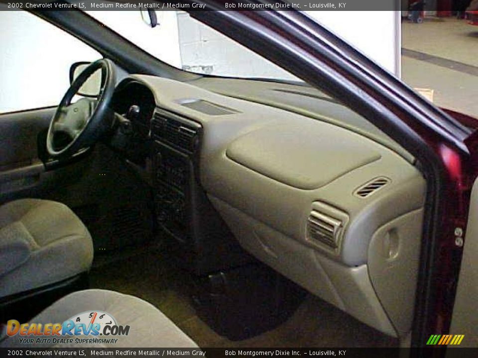 2002 Chevrolet Venture LS Medium Redfire Metallic / Medium Gray Photo #8