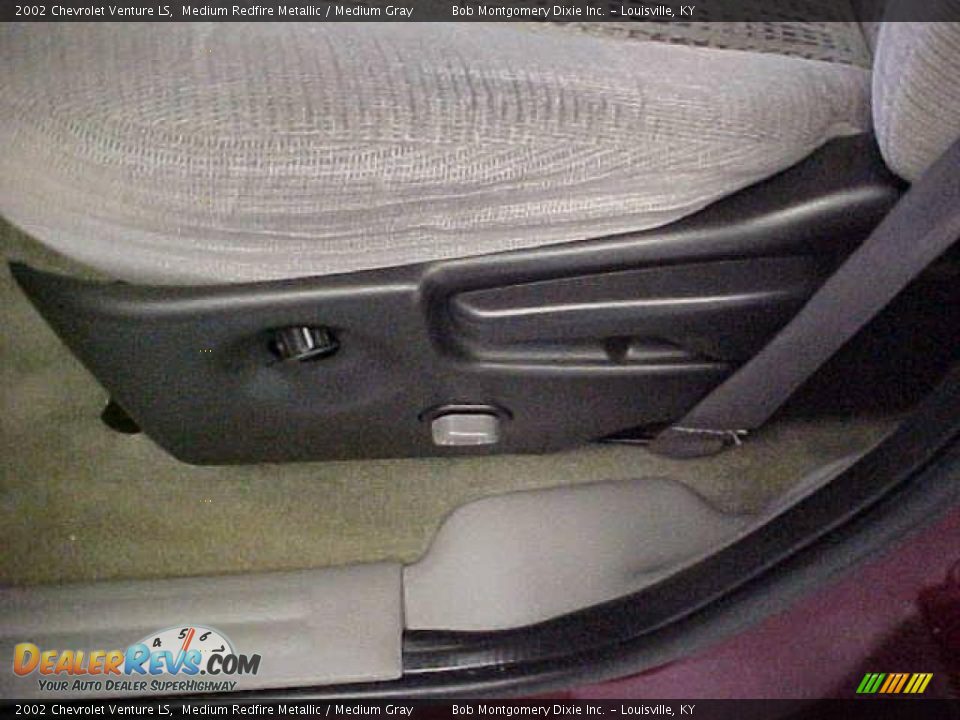 2002 Chevrolet Venture LS Medium Redfire Metallic / Medium Gray Photo #22
