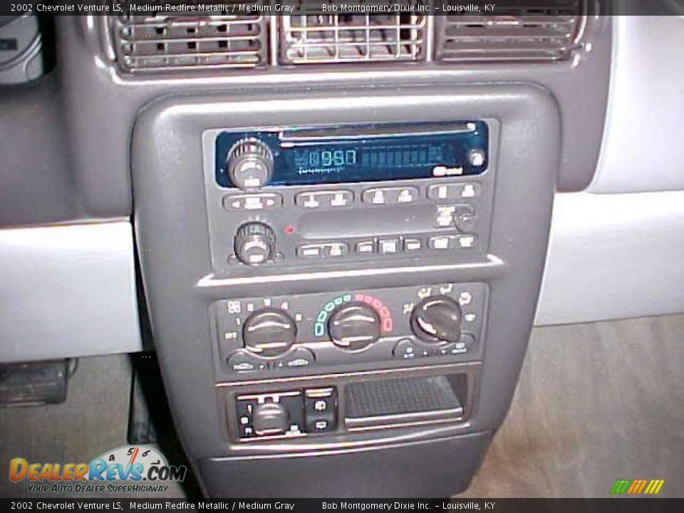2002 Chevrolet Venture LS Medium Redfire Metallic / Medium Gray Photo #25
