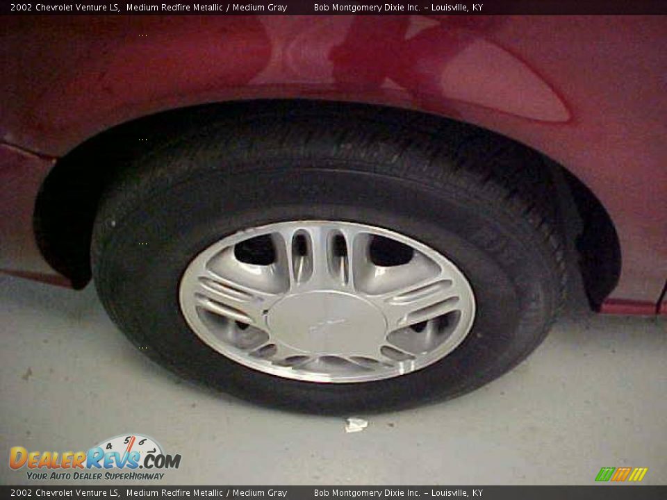 2002 Chevrolet Venture LS Medium Redfire Metallic / Medium Gray Photo #27