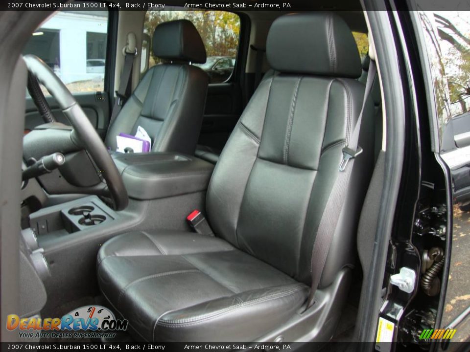 2007 Chevrolet Suburban 1500 LT 4x4 Black / Ebony Photo #16