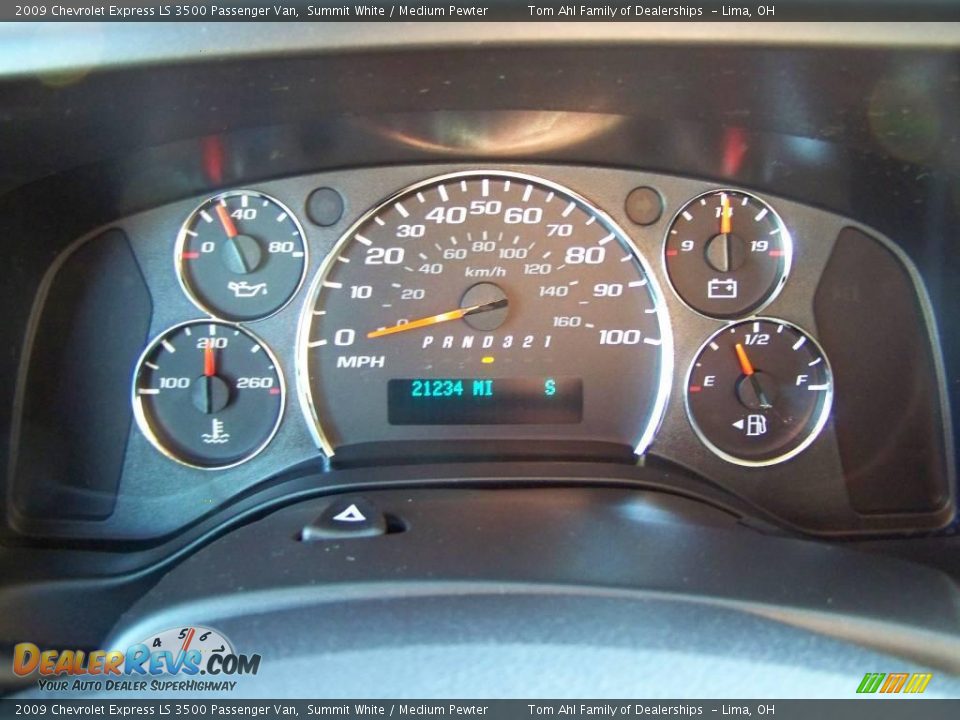 2009 Chevrolet Express LS 3500 Passenger Van Summit White / Medium Pewter Photo #18