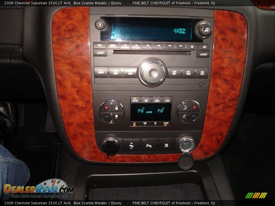 2008 Chevrolet Suburban 1500 LT 4x4 Blue Granite Metallic / Ebony Photo #12