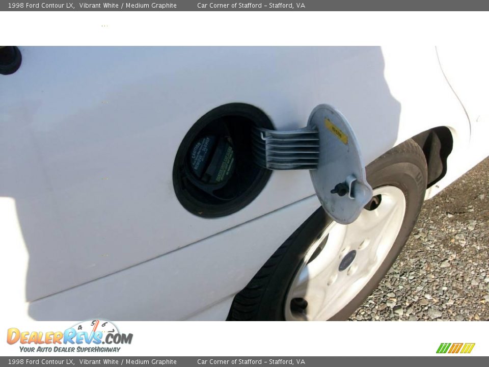 1998 Ford Contour LX Vibrant White / Medium Graphite Photo #11