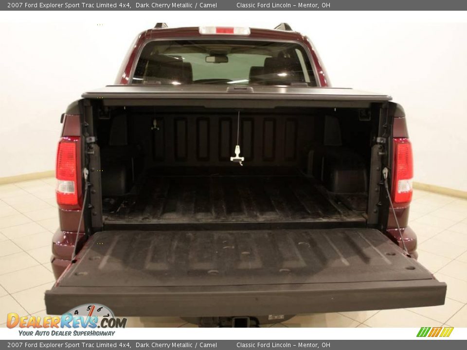 2007 Ford Explorer Sport Trac Limited 4x4 Dark Cherry Metallic / Camel Photo #17
