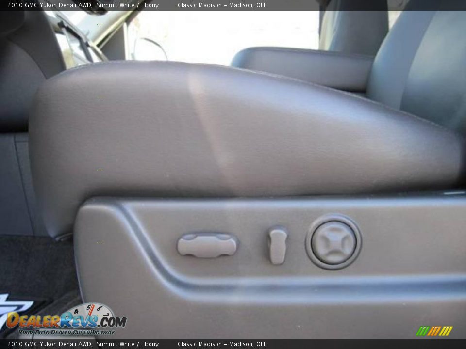 2010 GMC Yukon Denali AWD Summit White / Ebony Photo #7