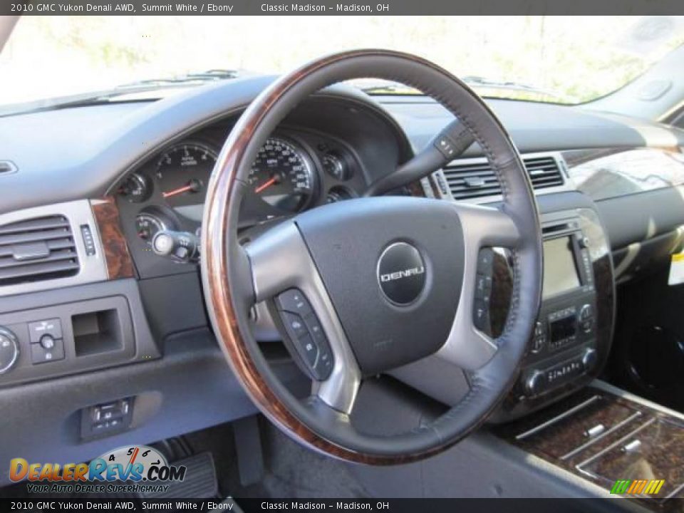 2010 GMC Yukon Denali AWD Summit White / Ebony Photo #12