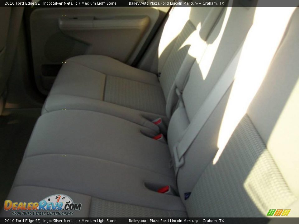 2010 Ford Edge SE Ingot Silver Metallic / Medium Light Stone Photo #4
