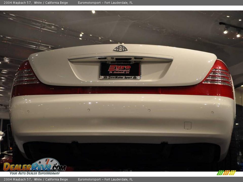 2004 Maybach 57 White / California Beige Photo #21
