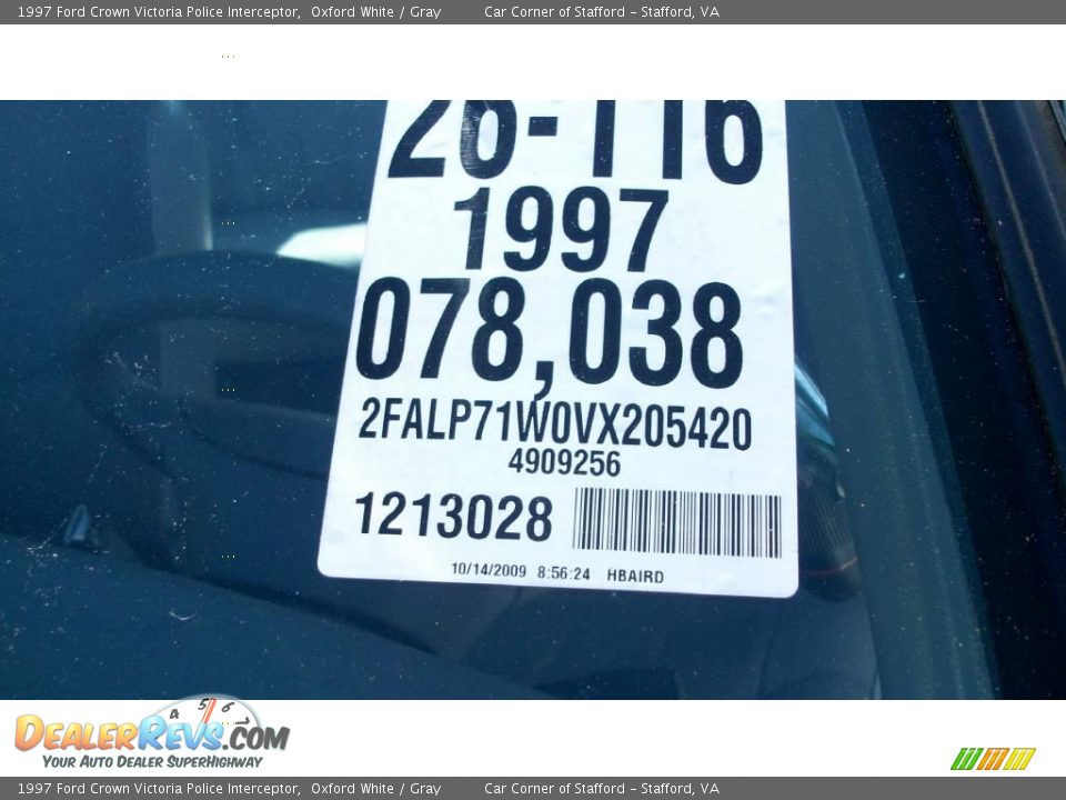 1997 Ford Crown Victoria Police Interceptor Oxford White / Gray Photo #11