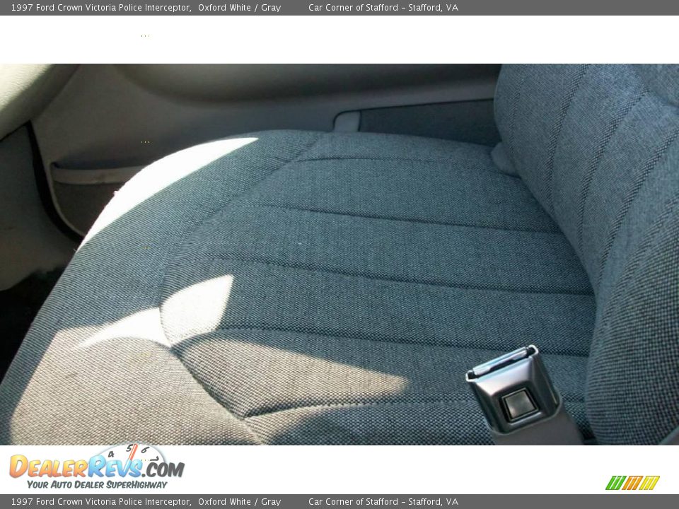 1997 Ford Crown Victoria Police Interceptor Oxford White / Gray Photo #19