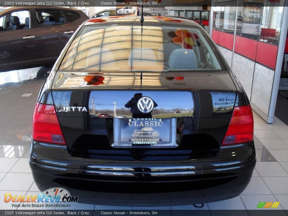 2003 Volkswagen Jetta GLS Sedan Black / Grey Photo #6