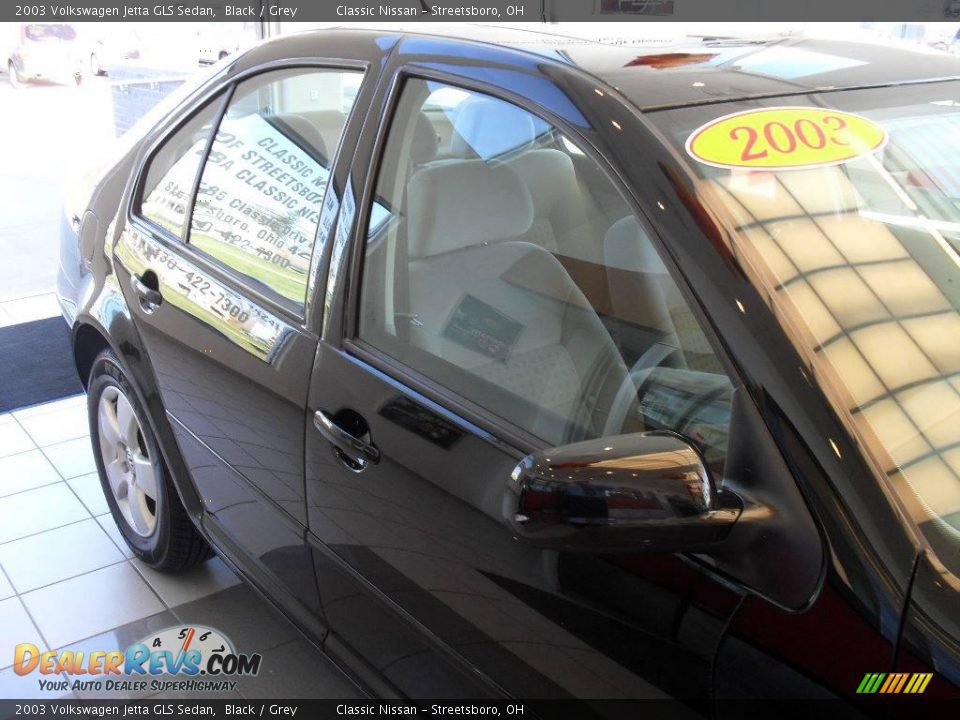 2003 Volkswagen Jetta GLS Sedan Black / Grey Photo #11