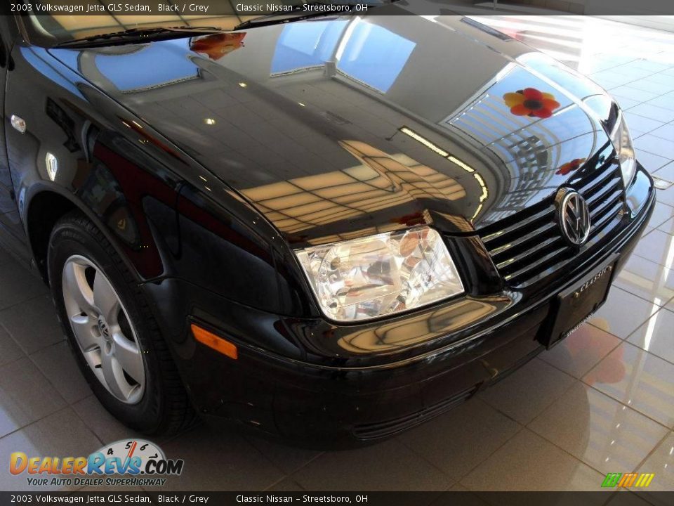 2003 Volkswagen Jetta GLS Sedan Black / Grey Photo #12