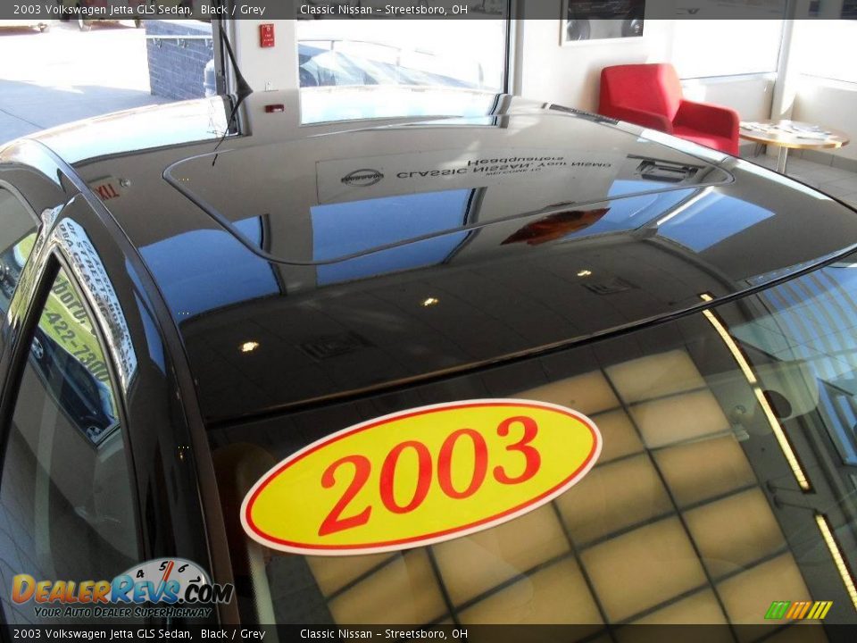 2003 Volkswagen Jetta GLS Sedan Black / Grey Photo #13