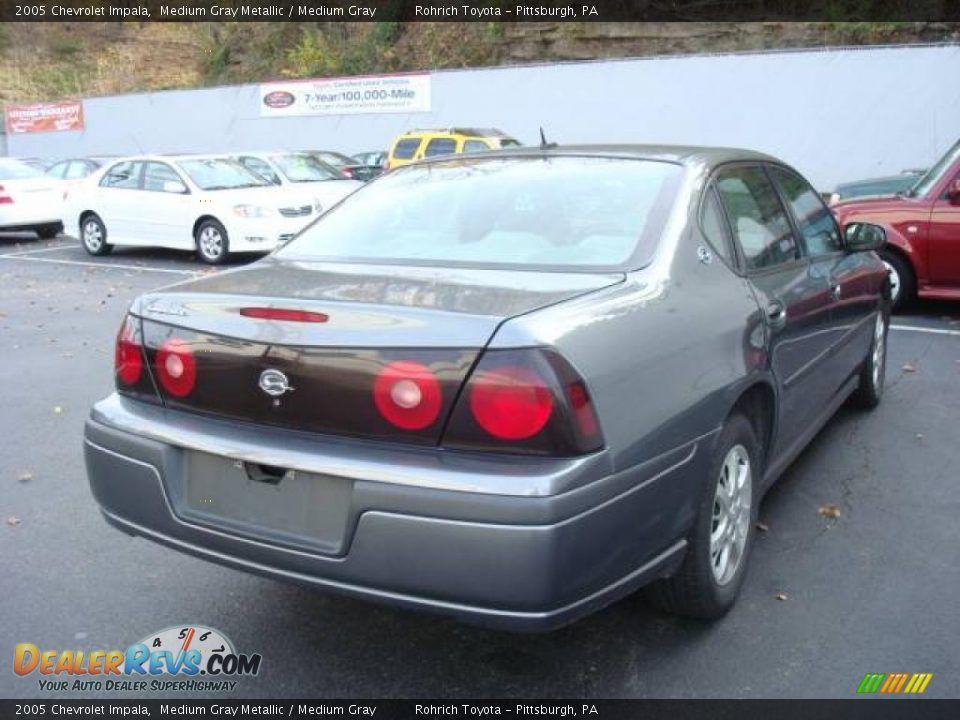 2005 Chevrolet Impala Medium Gray Metallic / Medium Gray Photo #4