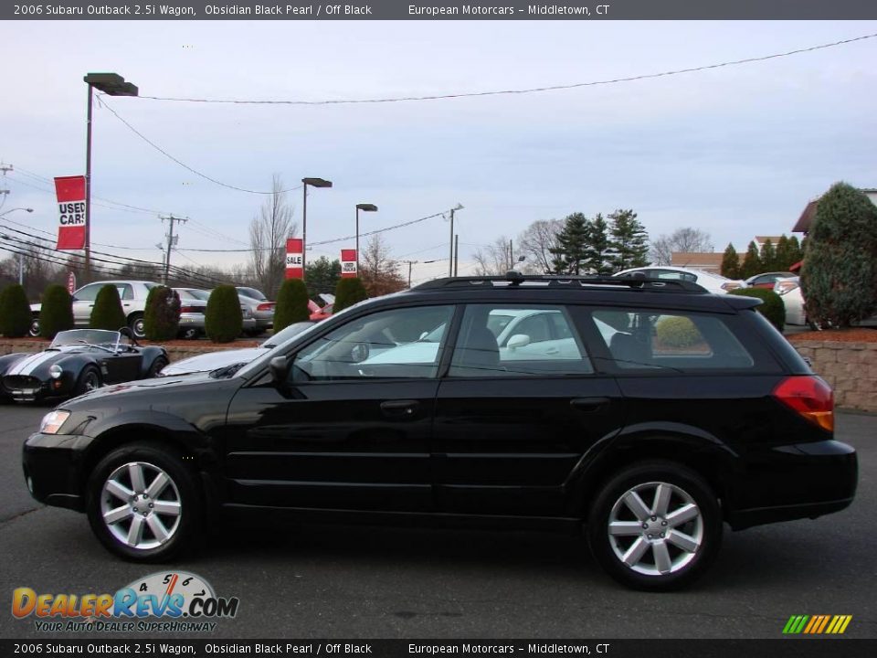 2006 Subaru Outback 2.5i Wagon Obsidian Black Pearl / Off Black Photo #2