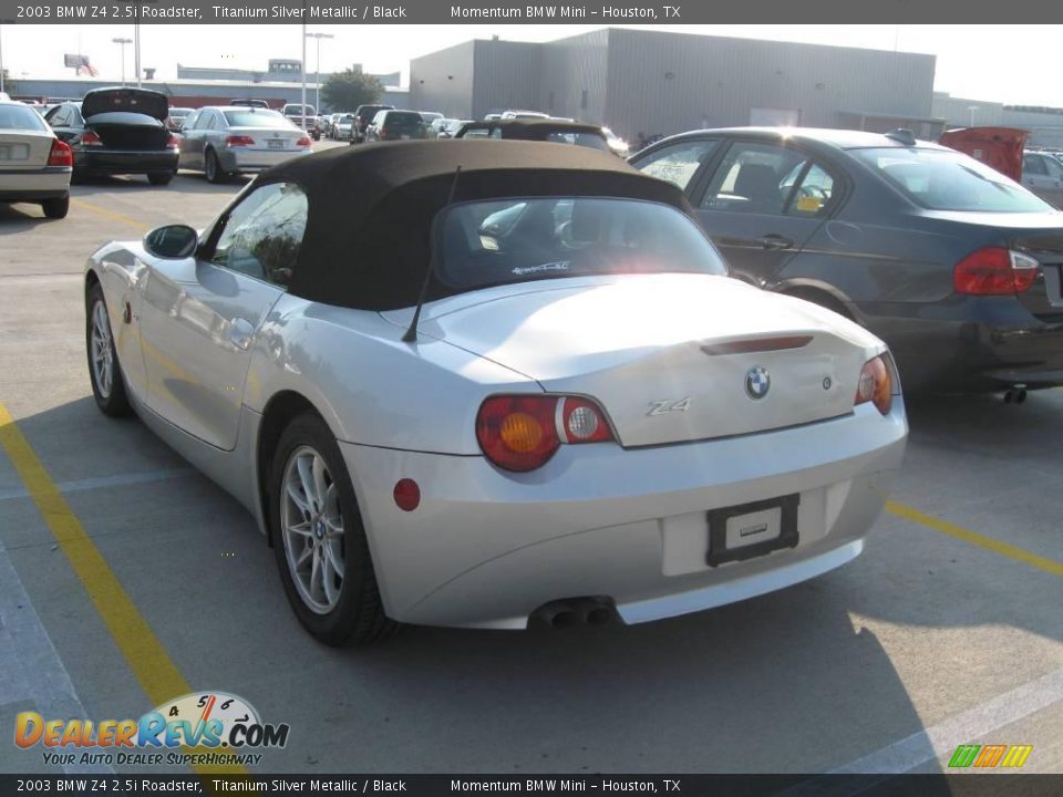 2003 BMW Z4 2.5i Roadster Titanium Silver Metallic / Black Photo #2