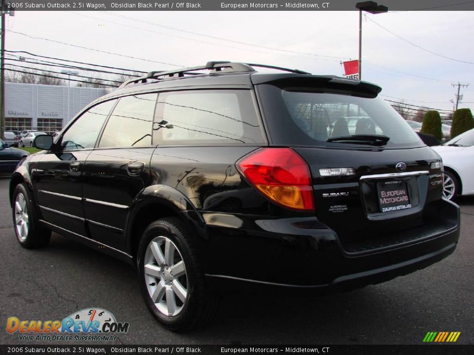 2006 Subaru Outback 2.5i Wagon Obsidian Black Pearl / Off Black Photo #3