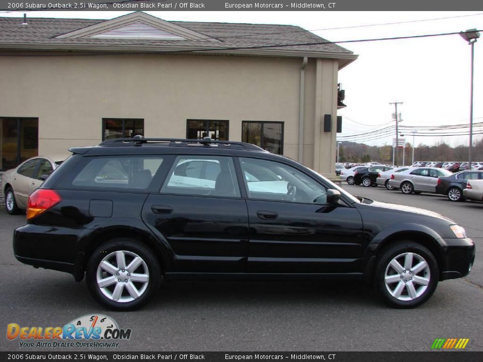 2006 Subaru Outback 2.5i Wagon Obsidian Black Pearl / Off Black Photo #5