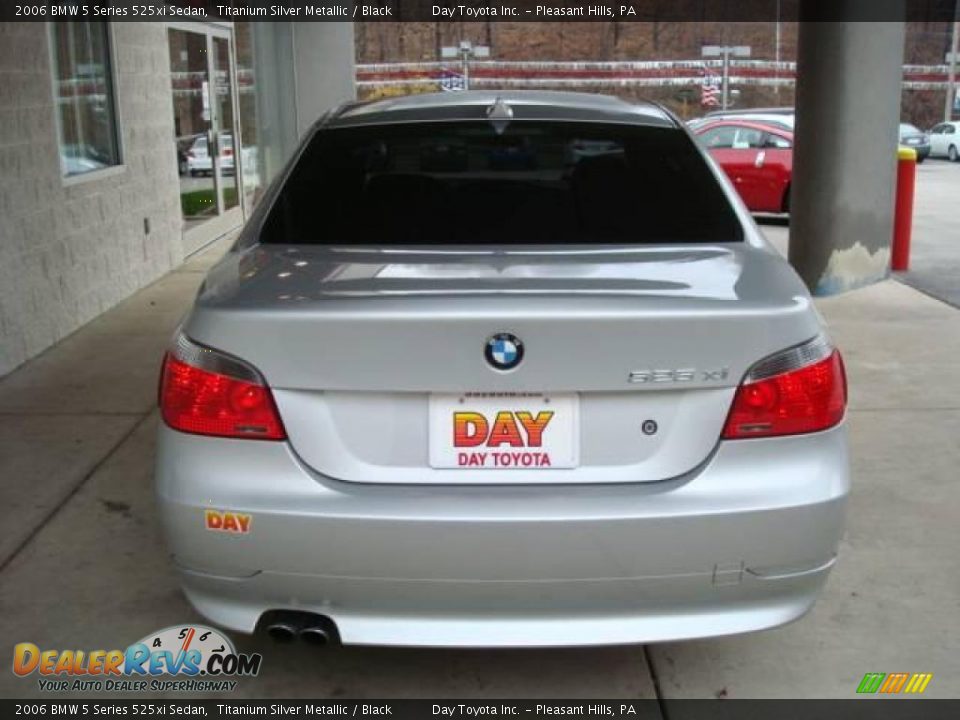 2006 BMW 5 Series 525xi Sedan Titanium Silver Metallic / Black Photo #3