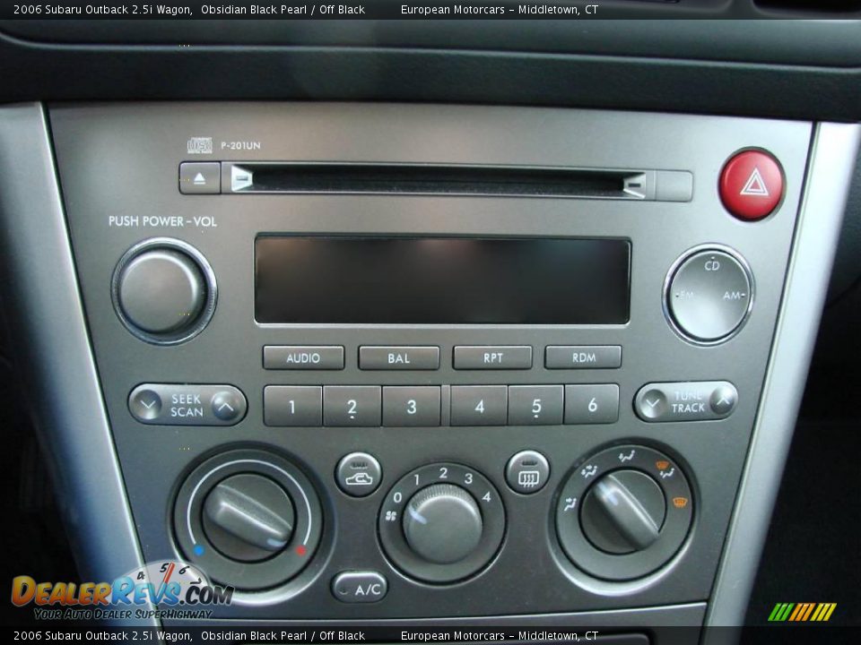 2006 Subaru Outback 2.5i Wagon Obsidian Black Pearl / Off Black Photo #16