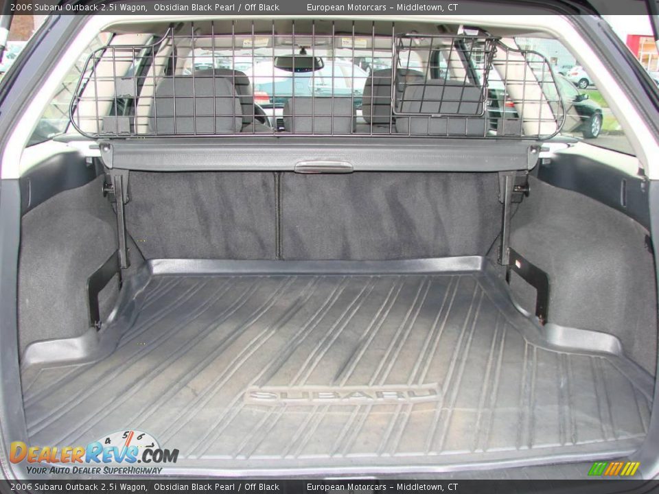 2006 Subaru Outback 2.5i Wagon Obsidian Black Pearl / Off Black Photo #22