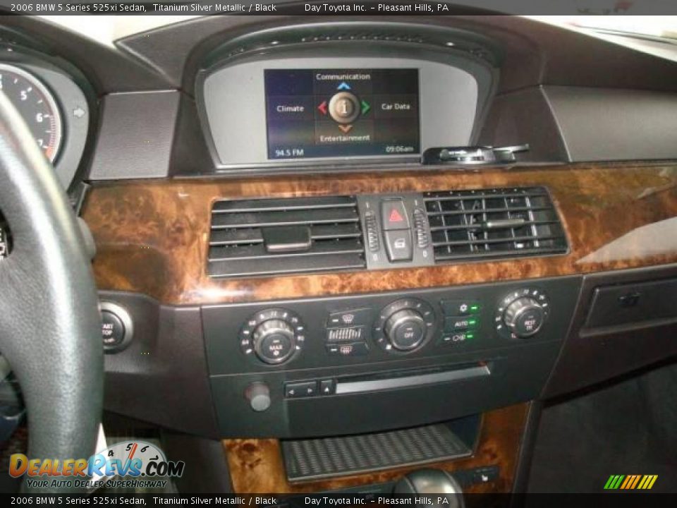 2006 BMW 5 Series 525xi Sedan Titanium Silver Metallic / Black Photo #13