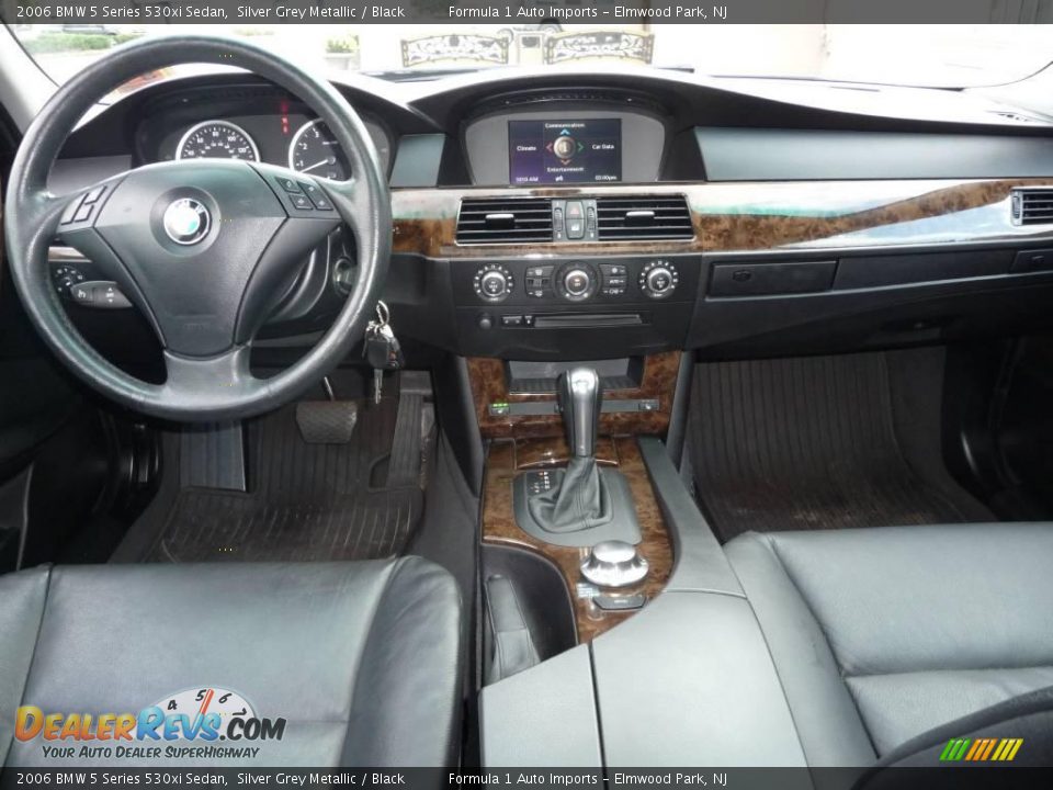 2006 BMW 5 Series 530xi Sedan Silver Grey Metallic / Black Photo #10