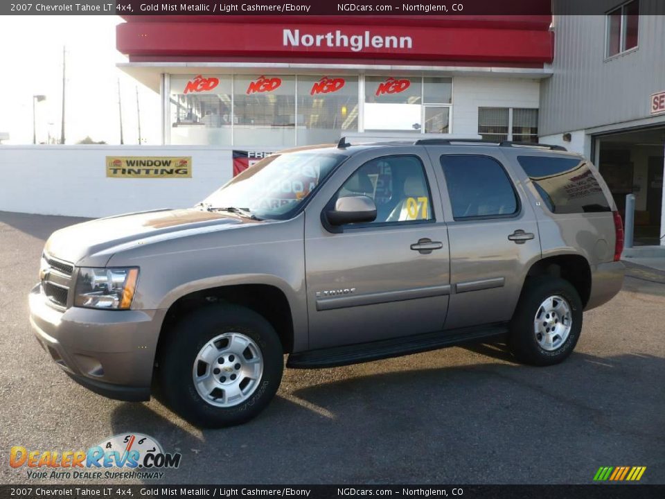 2007 Chevrolet Tahoe LT 4x4 Gold Mist Metallic / Light Cashmere/Ebony Photo #1