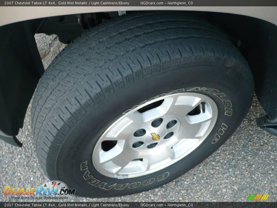 2007 Chevrolet Tahoe LT 4x4 Gold Mist Metallic / Light Cashmere/Ebony Photo #5