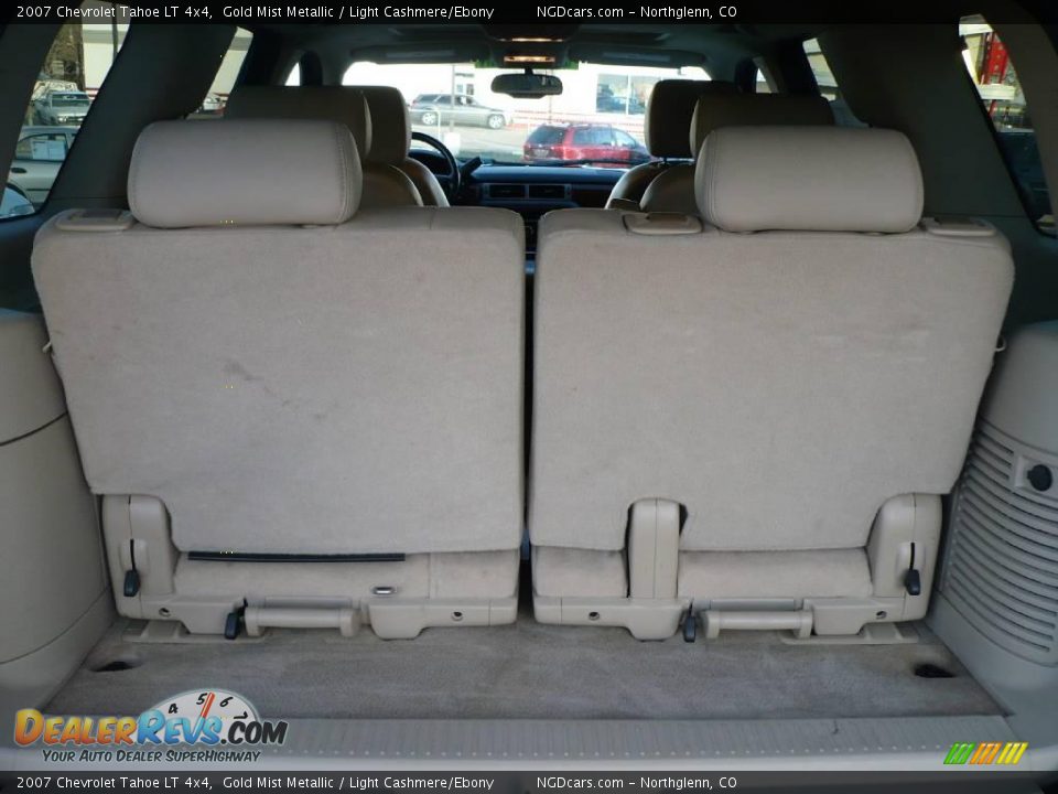 2007 Chevrolet Tahoe LT 4x4 Gold Mist Metallic / Light Cashmere/Ebony Photo #7