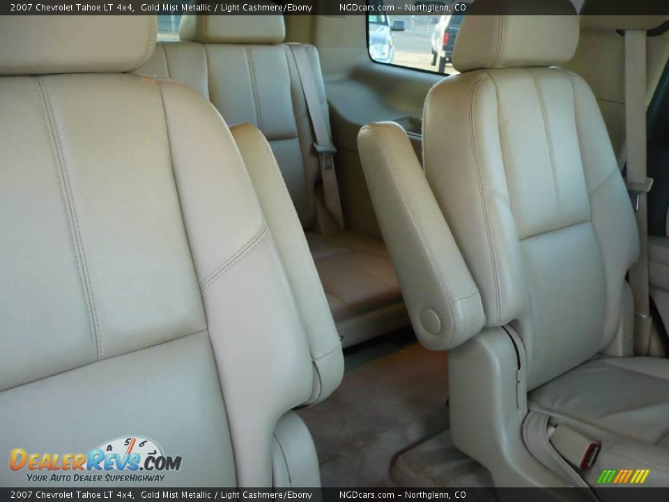 2007 Chevrolet Tahoe LT 4x4 Gold Mist Metallic / Light Cashmere/Ebony Photo #9