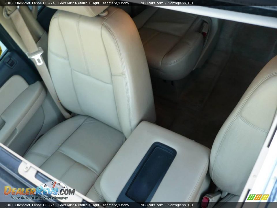 2007 Chevrolet Tahoe LT 4x4 Gold Mist Metallic / Light Cashmere/Ebony Photo #20