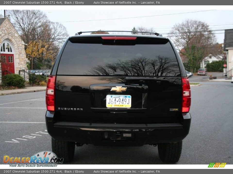 2007 Chevrolet Suburban 1500 Z71 4x4 Black / Ebony Photo #3