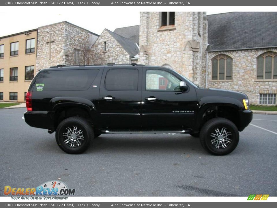 2007 Chevrolet Suburban 1500 Z71 4x4 Black / Ebony Photo #4
