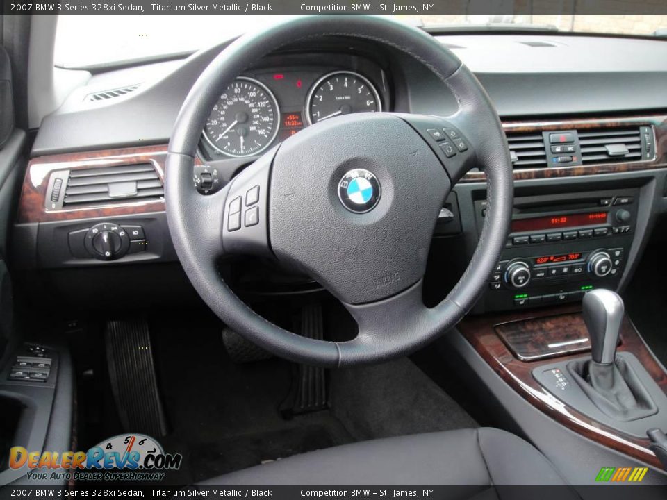 2007 BMW 3 Series 328xi Sedan Titanium Silver Metallic / Black Photo #11