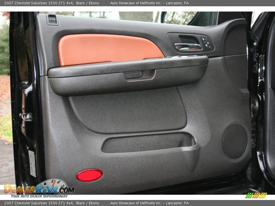 2007 Chevrolet Suburban 1500 Z71 4x4 Black / Ebony Photo #25