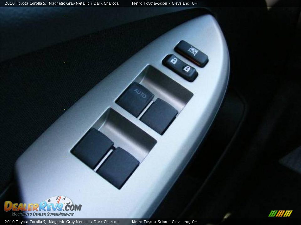 2010 Toyota Corolla S Magnetic Gray Metallic / Dark Charcoal Photo #21